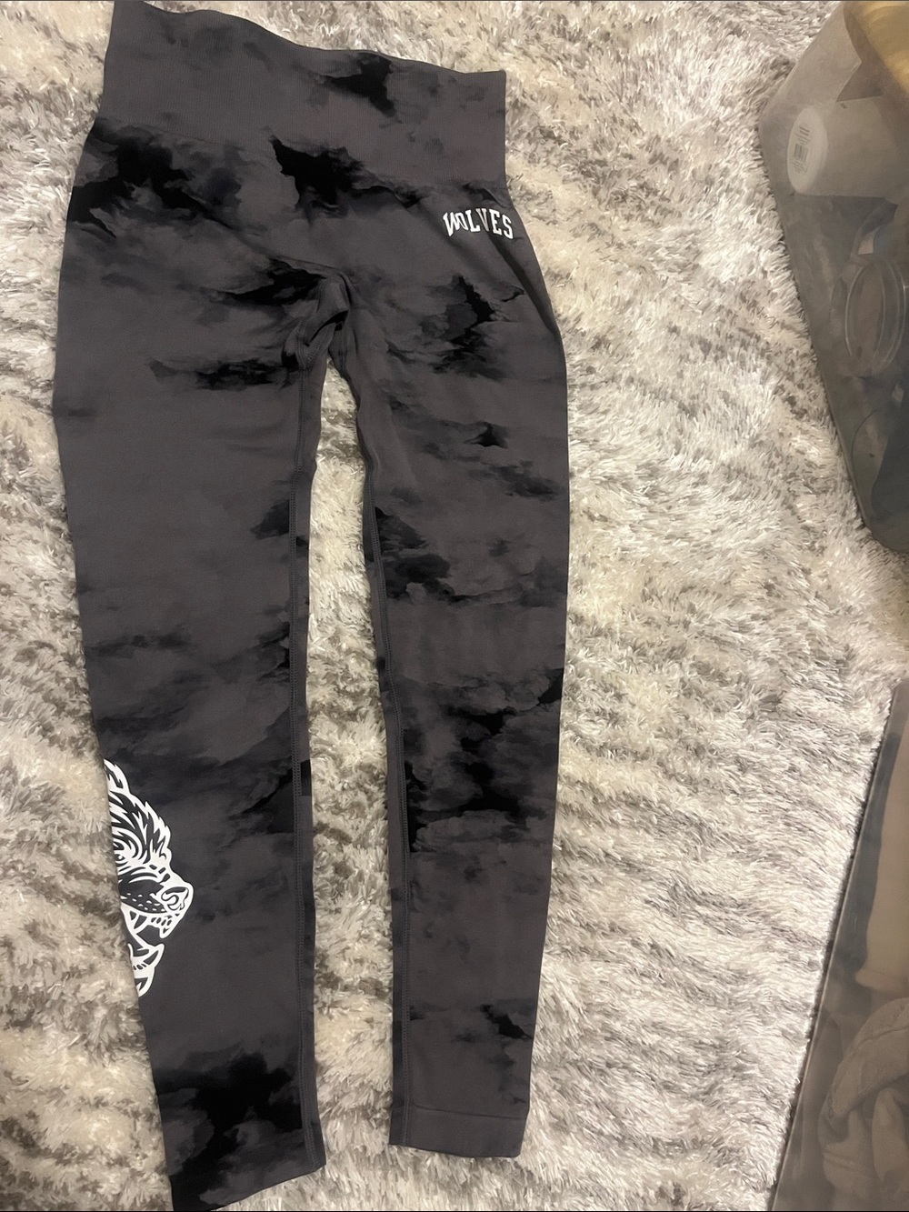 Darc Sport. SHE 166/1000 leggings size small WOLVES